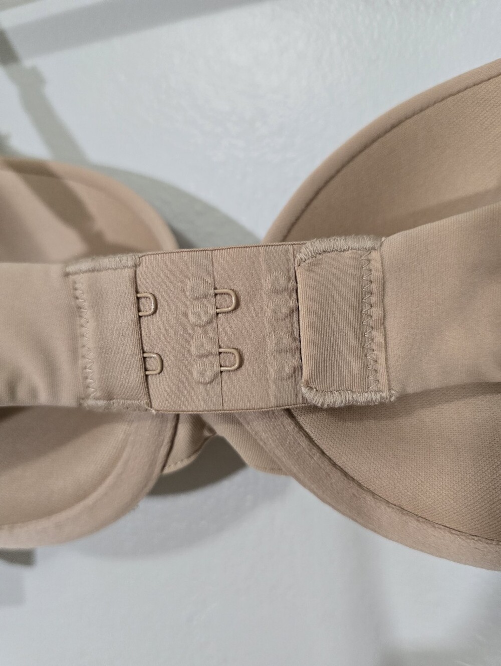 SKIMS NWT 32C Fits Everybody Tshirt Demi Bra - Picture 5 of 7